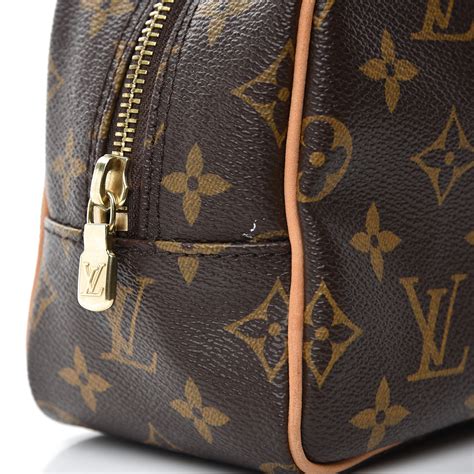 louis vuitton wash bag womens|louis vuitton monogram toiletry bag.